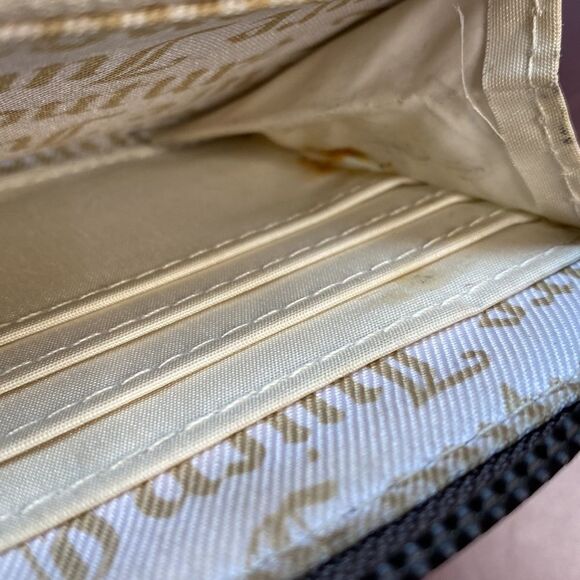 JUICY COUTURE Cross My Heart Wallet - Picture 6 of 13